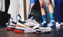 李宁爆料新鞋事件视频在线观看,揭秘设计灵感与制作过程